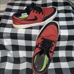 Nike- Skateboarding Sneakers